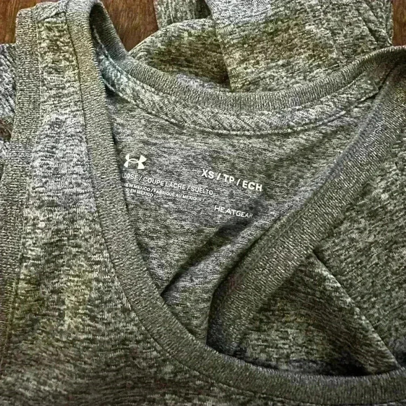 Under Armor Tank Top - Picture 4 of 4